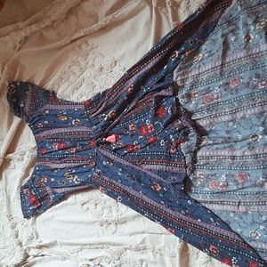 art class, jumper, size 10-12 in children's